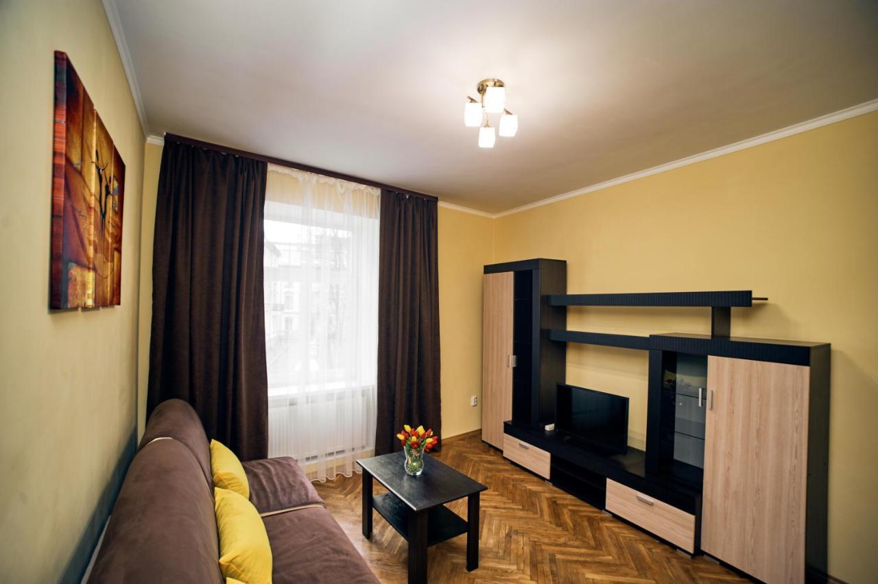 Apartments Near Potocki Palace Lemberg Exterior foto