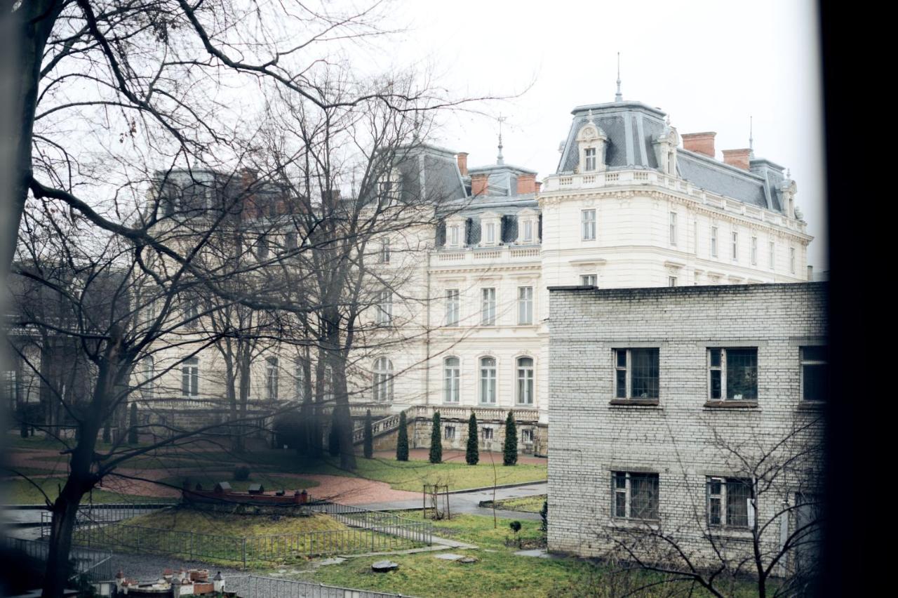 Apartments Near Potocki Palace Lemberg Exterior foto